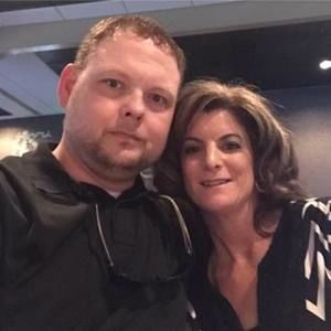 Meet your Posher, Todd